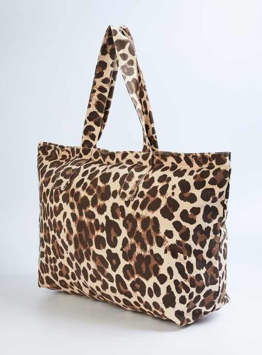 Women Animal Printed Shopper Bag