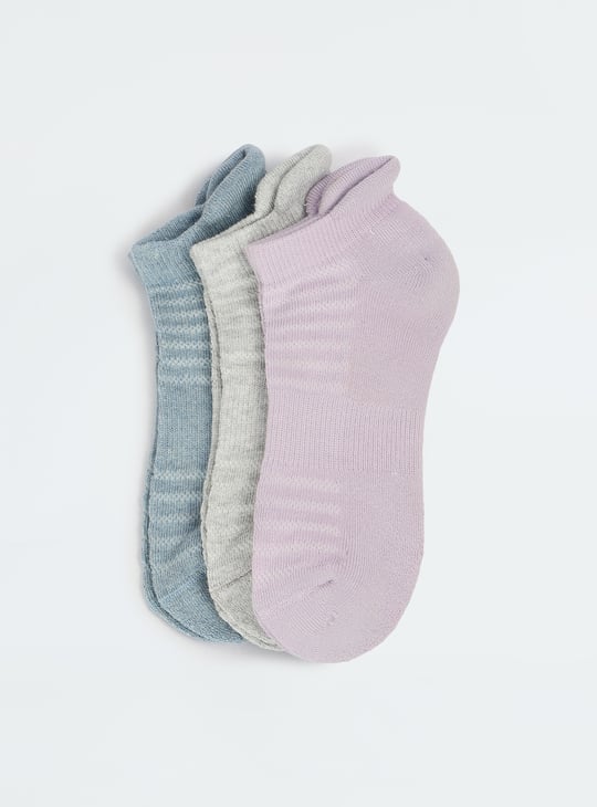 Women Assorted Ankle Length Socks - Pack of 3