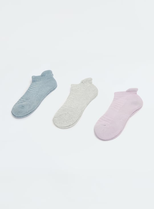 Women Assorted Ankle Length Socks - Pack of 3