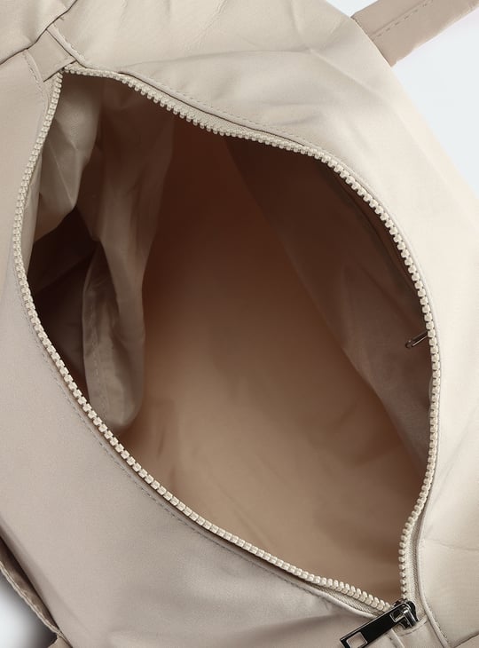 Women Solid Duffle Bag