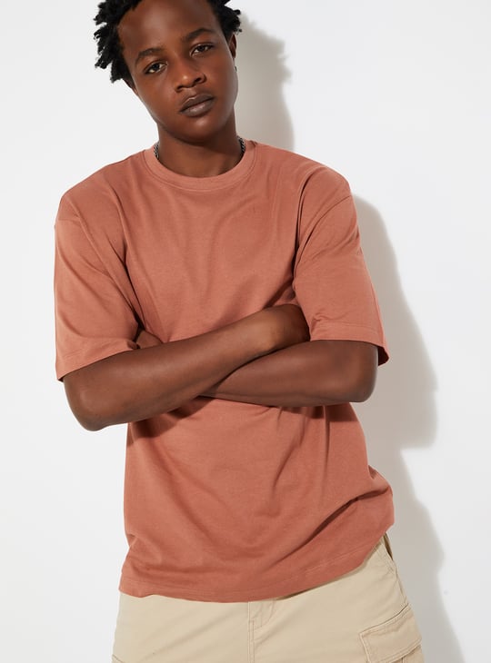 URB_N Men Relaxed Fit Solid T-shirt