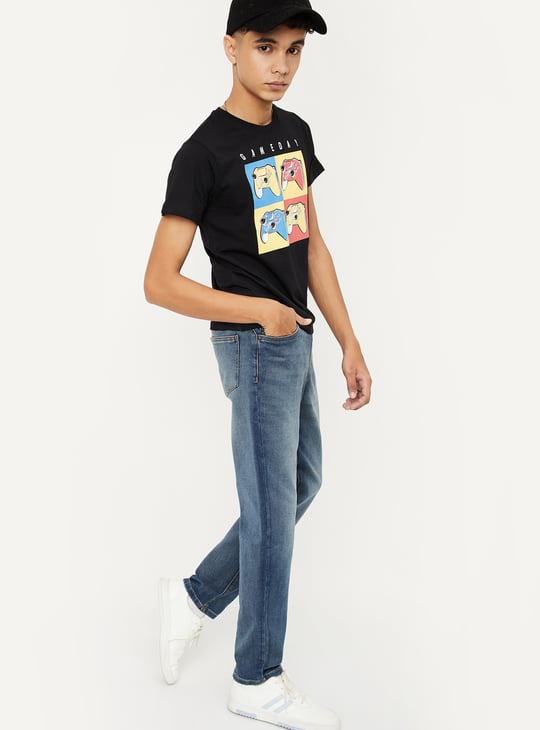 Boys Relaxed Fit Washed Jeans