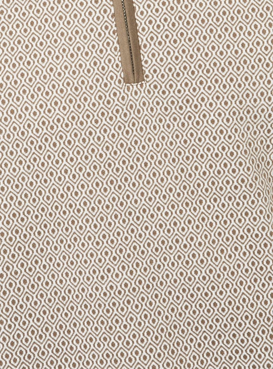 Men Colourblock Zip Polo T-shirt