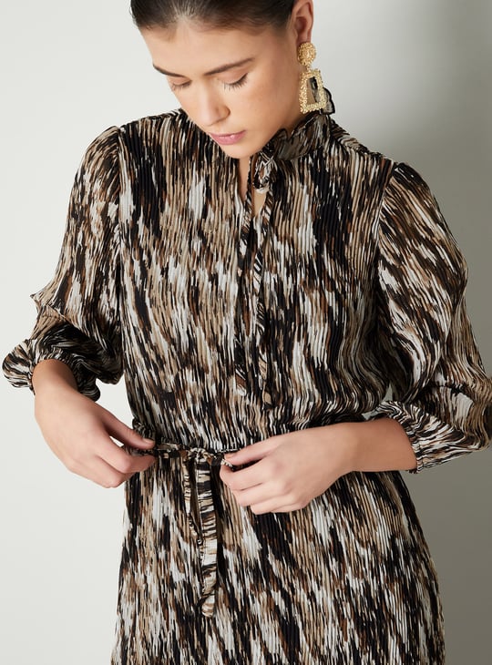 Women Plisse Tie-Up Neck Midi Dress