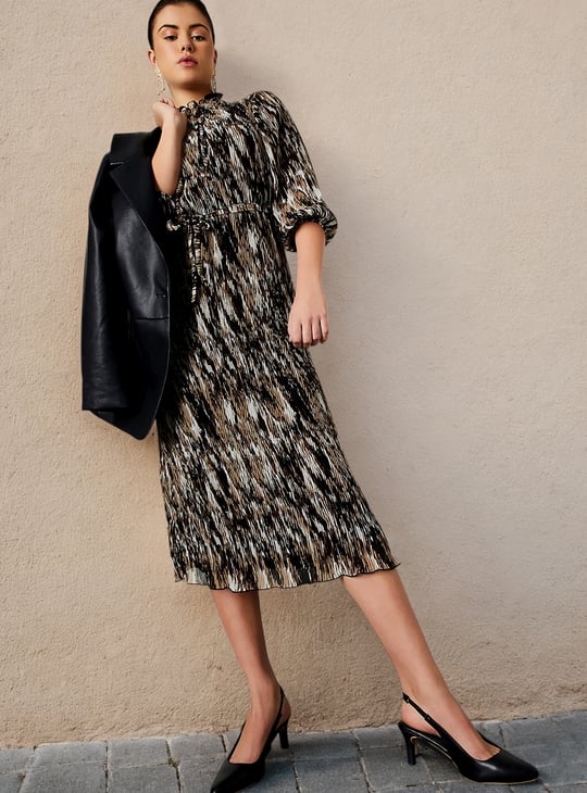 Women Plisse Tie-Up Neck Midi Dress