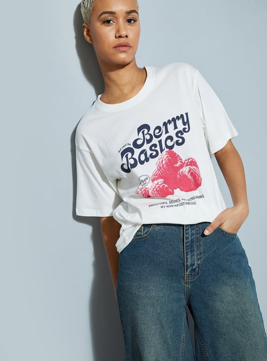 URB_N Women Graphic Printed Relaxed Fit T-shirt