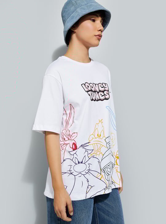 URB_N Women Boxy Fit Looney Tunes T-shirt