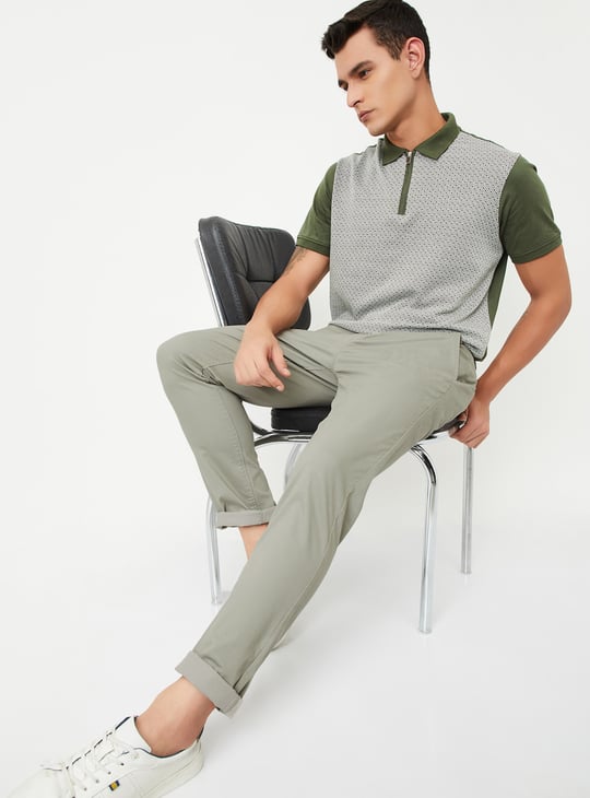 Men Slim Fit Flexi Waist Chinos