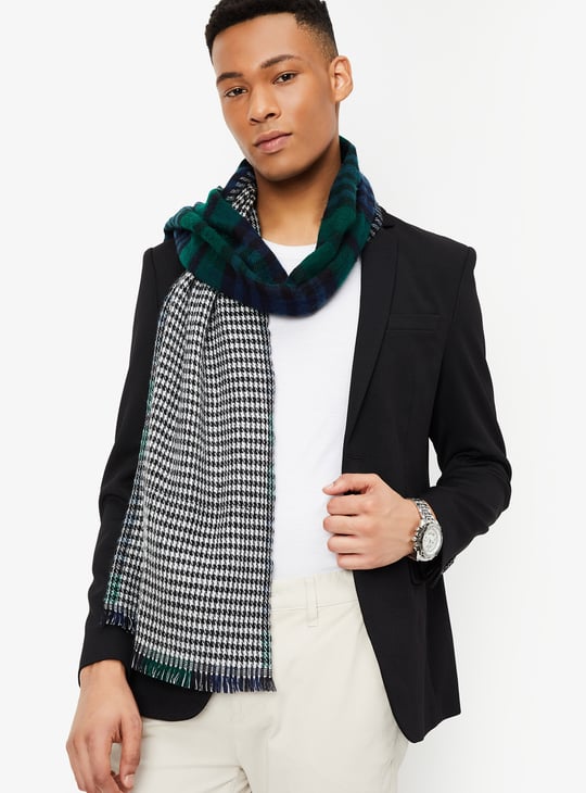 SUNROOF reversible knit muffler マフラー Buy Men Knit Reversible Muffler Online at just Rs. 699.0