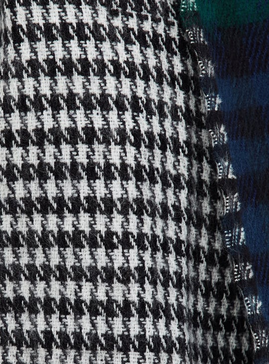 Men Knit Reversible Muffler