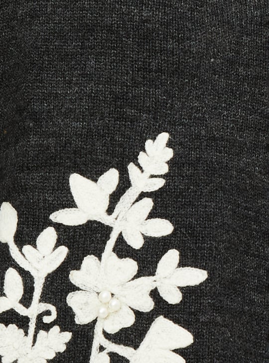 Women Floral Embroidered Cardigan