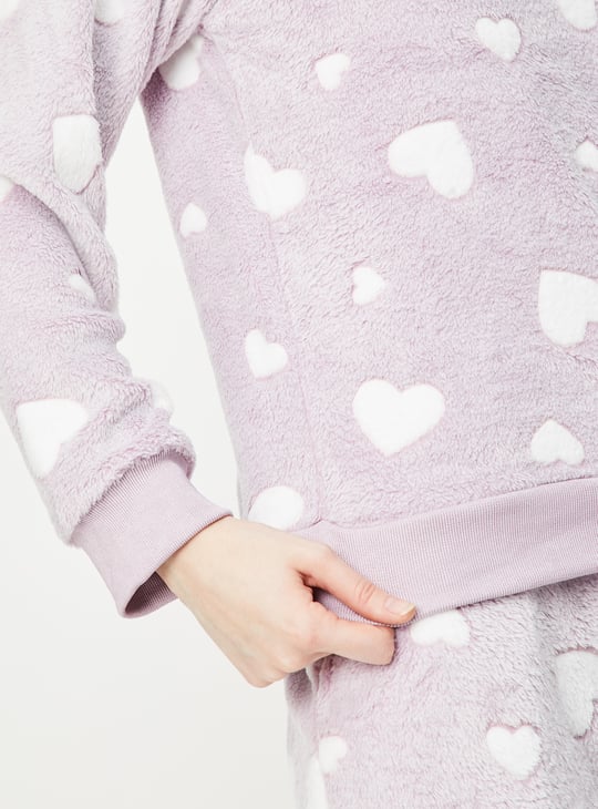 Women Heart Patterned Fleece Pyjama Set