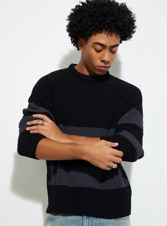 URB_N Men Oversized Striped Sweater
