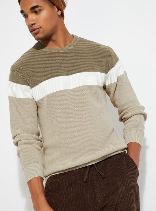 URB_N Men Colourblocked Sweater