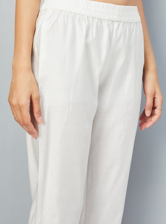 Women Embroidered Straight Kurta Set