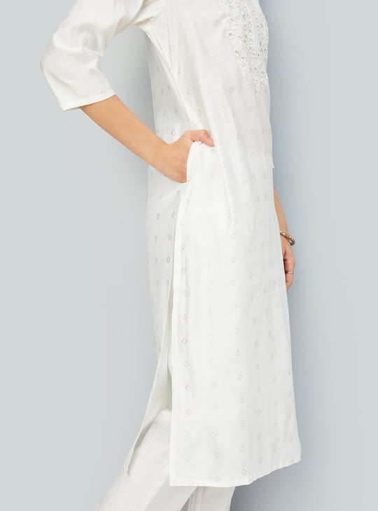 Women Embroidered Straight Kurta Set