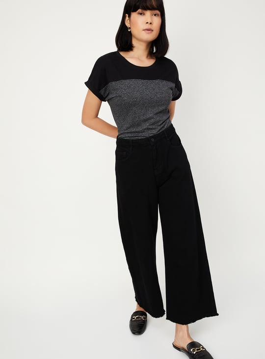 Women Colourblocked T-shirt | Black | Colourblock