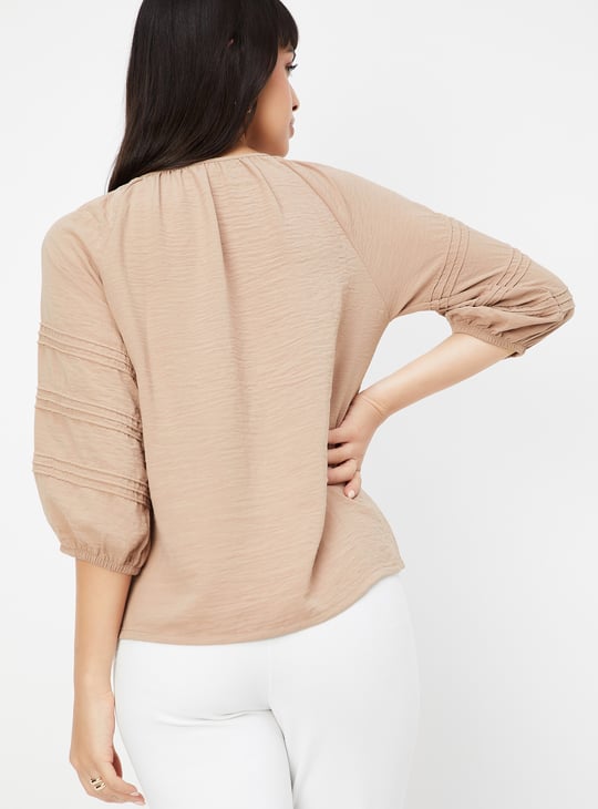 Women Hammered Texture Tie-Up Neck Blouse