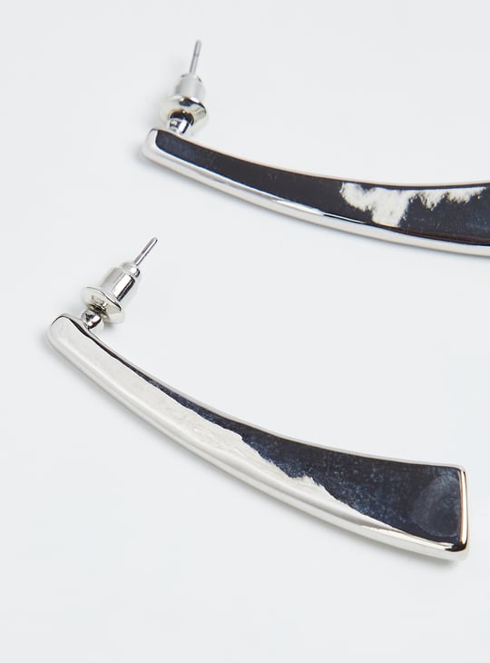 Women Solid Drop Earrings