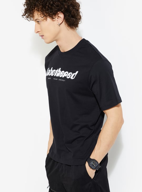 URB_N Men Typographic Print T-shirt
