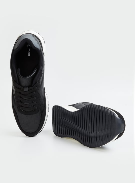 Men Lace-Up Sneakers
