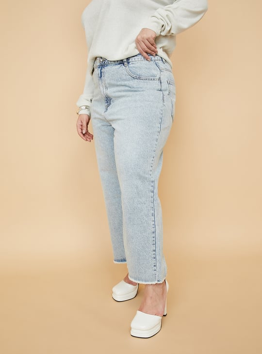 Women Straight Fit Washed Jeans