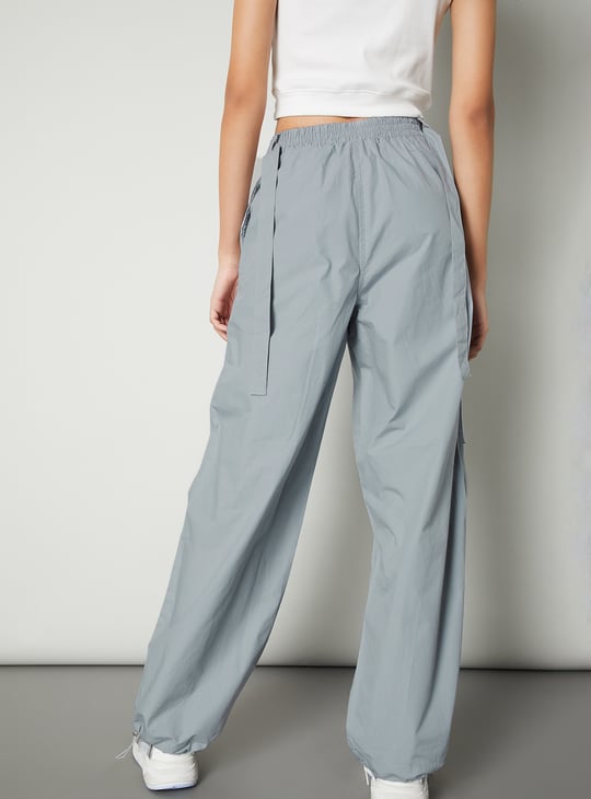 Women Solid Parachute Trousers