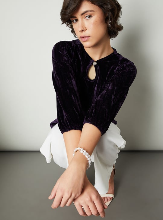 Women Velvet Keyhole Neck Top