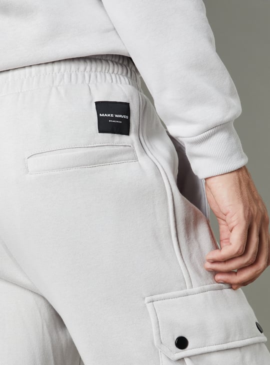 Men Relaxed Fit Solid Cargos