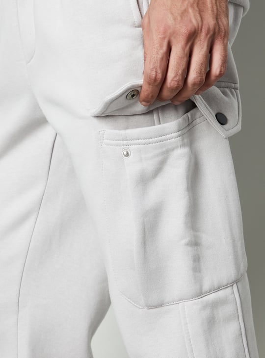 Men Relaxed Fit Solid Cargos