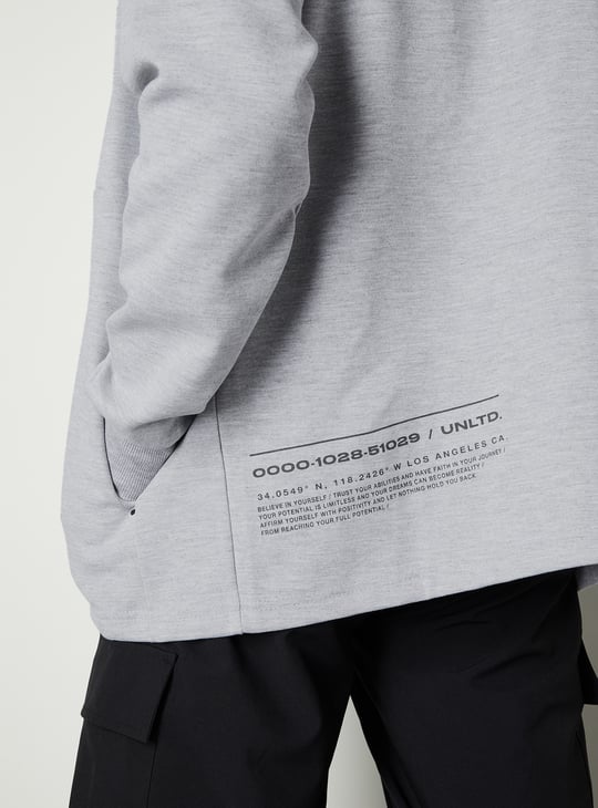 Men Back Typographic Print Hooded Sweatshirt