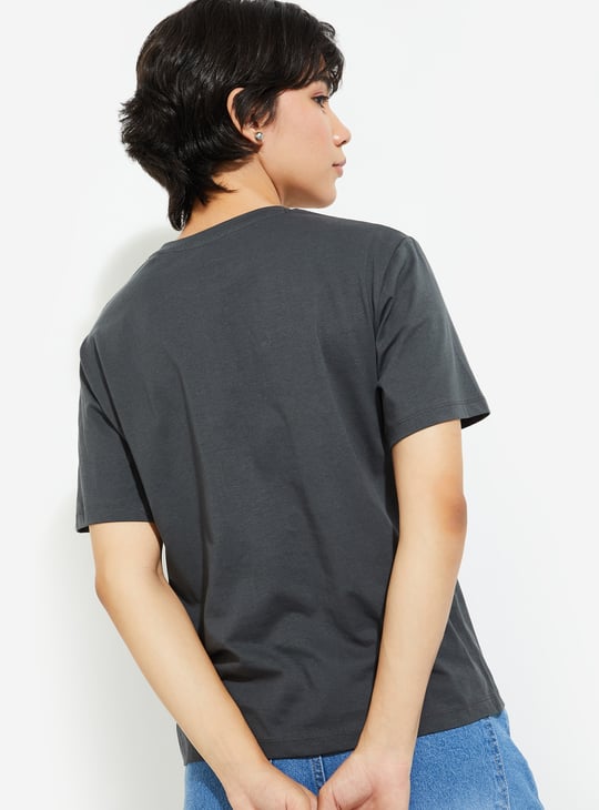 URB_N Women Relaxed Fit Graphic Printed T-shirt