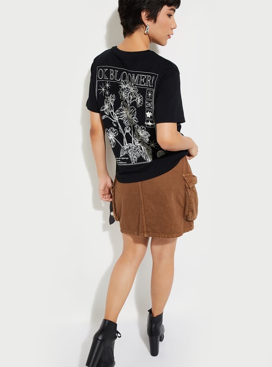 URB_N Women Relaxed Fit Back Printed T-shirt