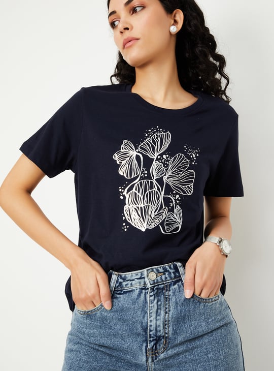Women Metallic Printed T-shirt