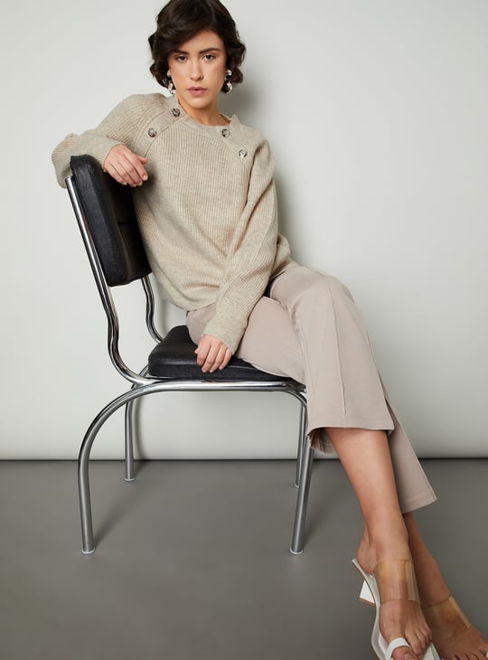 Women Button Detailed Raglan Sleeve Sweater