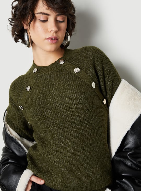 Women Button Detailed Raglan Sleeve Sweater