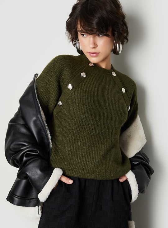 Women Button Detailed Raglan Sleeve Sweater