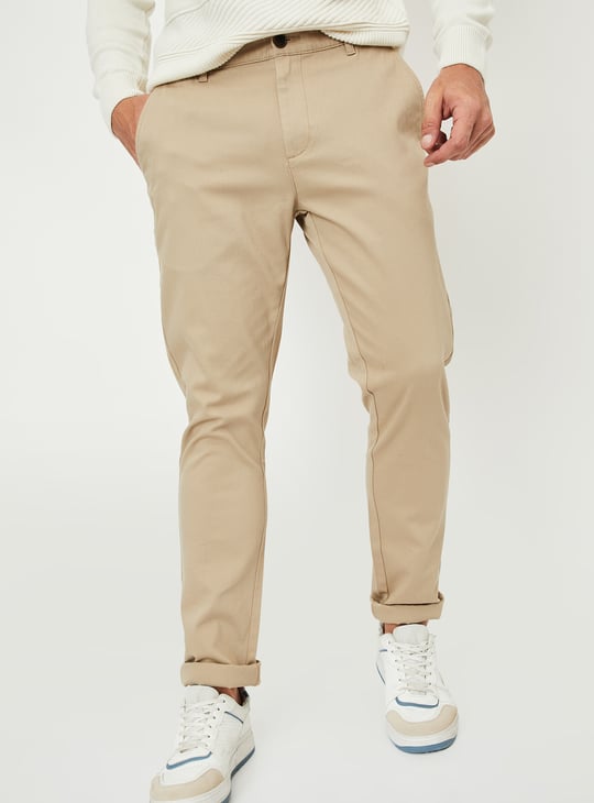 Men Solid Slim Fit Chinos