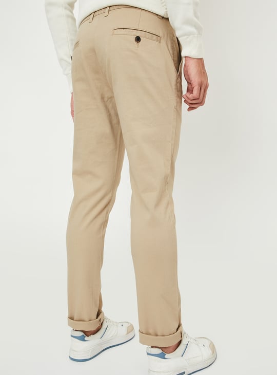 Men Solid Slim Fit Chinos