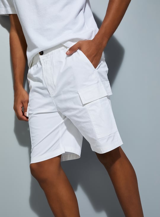 Men Solid Cargo Shorts White Solid