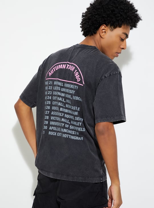 URB_N Men Iron Maiden Print Oversized T-shirt