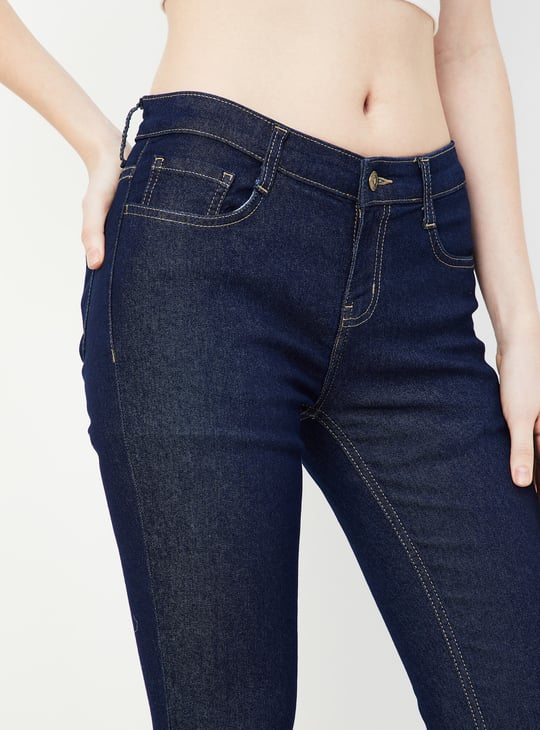 Women Solid Skinny Fit Jeans