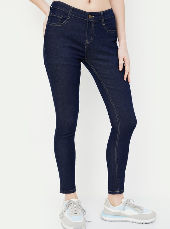 Women Solid Skinny Fit Jeans
