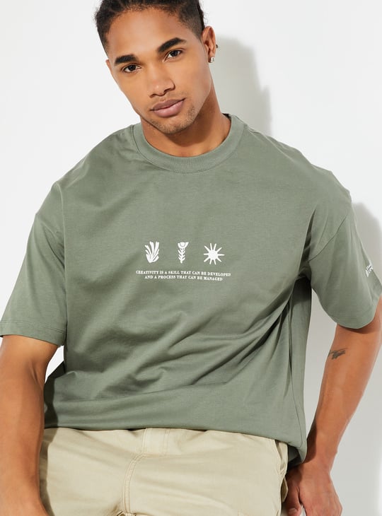 URB_N Men Oversized Graphic Printed T-shirt