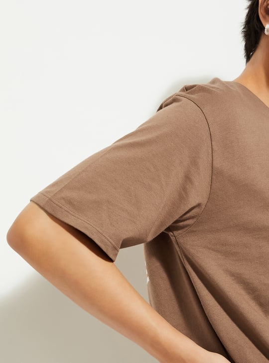 URB_N Women Oversized Back Graphic T-shirt