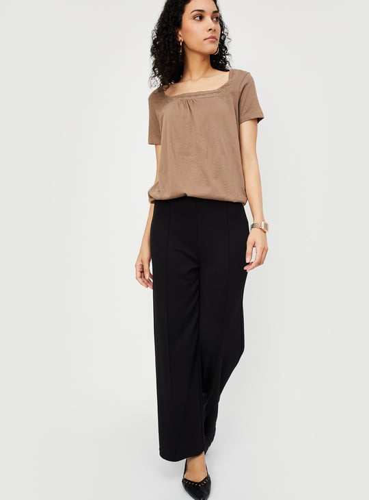 Women Solid Square Neck Top