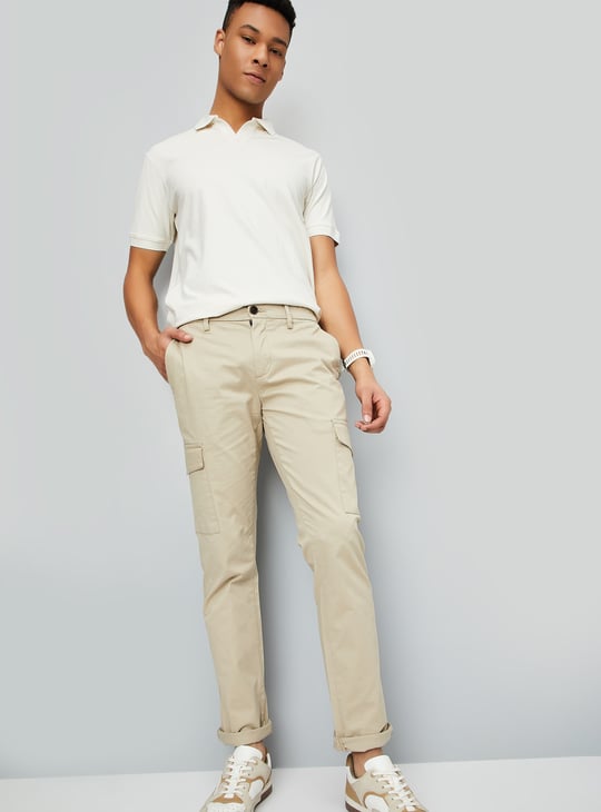 Men Solid Slim Fit Cargo Trousers