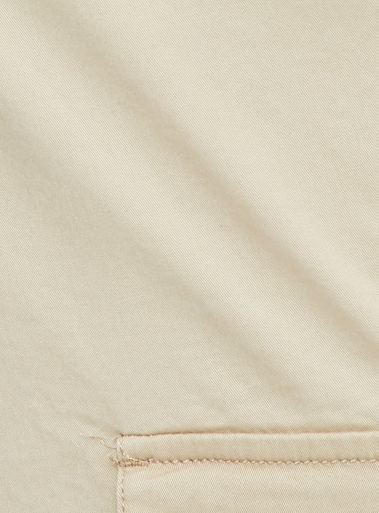 Men Solid Slim Fit Cargo Trousers