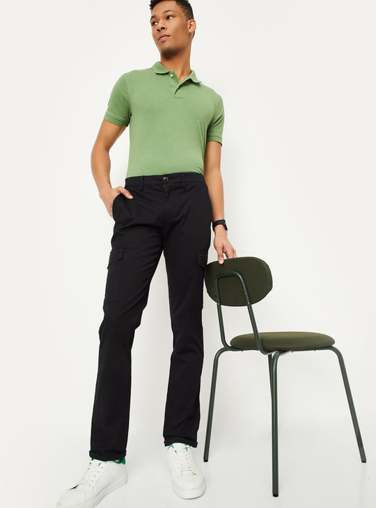 Men Solid Slim Fit Cargo Trousers