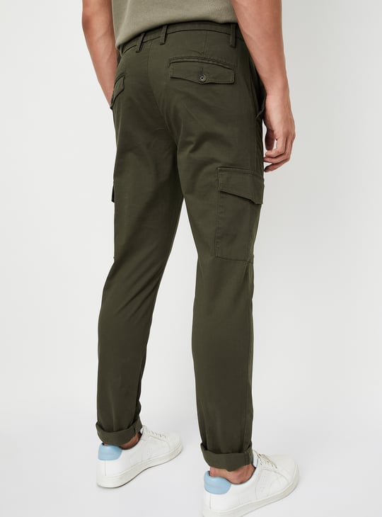 Men Solid Slim Fit Cargo Trousers